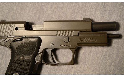 Sig Sauer Inc ~ P220 Legion ~ .45 Auto - Image 6 of 8