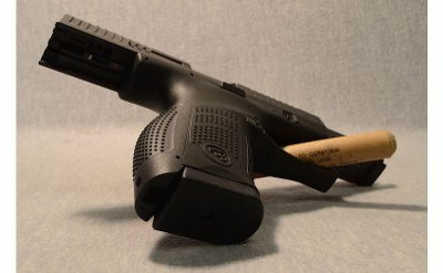 CZ ~ P-10 C ~ 9x19 - Image 4 of 5
