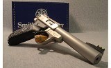 Smith & Wesson ~ SW22 Victory ~ .22 Long Rifle - 2 of 4