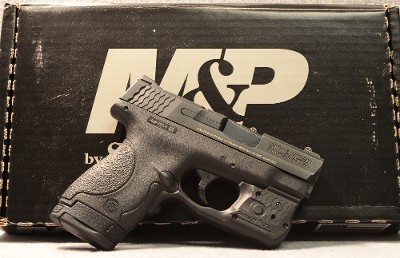 Smith & Wesson ~ M&P9 Shield ~ 9mm Luger - Image 1 of 5
