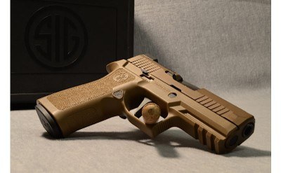 Sig Sauer ~ P320 ~ 9mmx19 - Image 2 of 5
