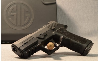 Sig Sauer ~ P320 ~ 9mmx19 - Image 3 of 5