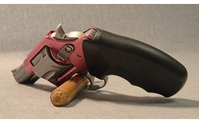 Charter Arms ~ 'The Pink Lady' ~ .38 Special - Image 5 of 6