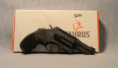 Taurus Armas ~ 4510 'The Judge' ~ .45 Long Colt/.410 Gauge - Image 1 of 5