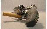 Taurus-Brasil ~ 941 ~ .22 Magnum - Image 5 of 6