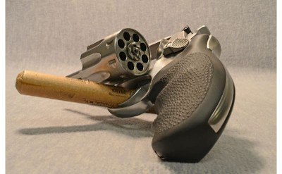 Taurus-Brasil ~ 941 ~ .22 Magnum - Image 5 of 6