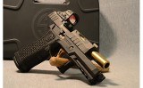Sig Sauer ~ P320 Custom Works ~ 9mmx19 - Image 5 of 5
