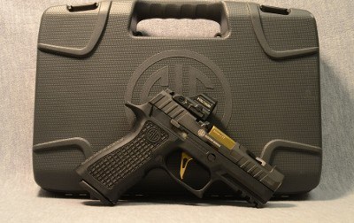Sig Sauer ~ P320 Custom Works ~ 9mmx19 - Image 1 of 5
