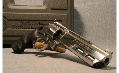 Smith & Wesson ~ 629-6 Competitor ~ .44 Magnum - Image 2 of 6