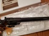 Colt Python 8" 357 Mag Royal Blue in Matching Box - 9 of 15