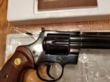 Colt Python 8" 357 Mag Royal Blue in Matching Box - 6 of 15