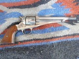 Remington
1875 70%+ very good bore .44-40 - 1 of 8