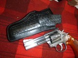 Smith and Wesson 686 former South Dakota Highway Patrolman revolver, Excellent - 5 of 7