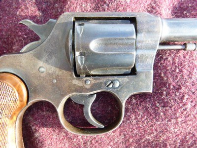 Colt New Service 6
