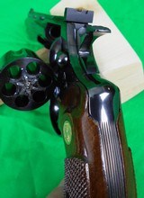 Colt Python 6 inch Blued in 357 magnum made in 1977 made in 1977 - LIKE NEW! - 15 of 19