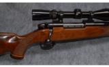 Weatherby Mark V .300 Wby Mag - 7 of 9