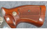 smith and Wesson Model 27-2 .357 Mag - 3 of 7