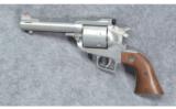Ruger Super Blackhawk .44 Magnum - 2 of 7