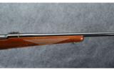 Ruger M77 (Tang Safety) 7MM Mag - 3 of 9
