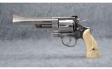 Smith & Wesson 629-3 .44 Magnum - 2 of 2