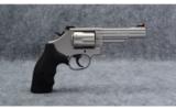 Smith & Wesson 66-8 .357 Magnum - 1 of 3
