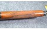 Browning A-5 12
made in Belgum
12
gauge with two barrels - 7 of 9