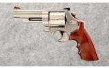 Smith & Wesson 629-5 .44 Magnum - 4 of 4