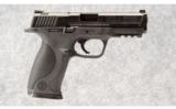 Smith & Wesson M&P 40 .40S&W - 1 of 4