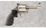 Smith & Wesson 657 .41 Magnum - 1 of 4