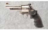 Smith & Wesson 657 .41 Magnum - 4 of 4