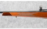 Weatherby Mark V .340 Mag - 5 of 9
