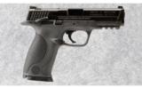 Smith & Wesson M&P 40 with Safety .40 S&W - 1 of 4