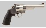 Smith & Wesson 629-6 Classic .44 Magnum - 2 of 5