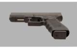 Glock 17 Gen4 9 MM - 3 of 4