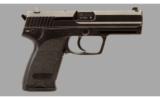Heckler & Koch USP 9mm - 1 of 4
