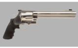 Smith & Wesson 500 Magnum - 1 of 4
