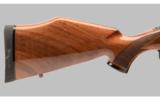 Weatherby Mark V Sporter .257 Wby Mag - 4 of 9