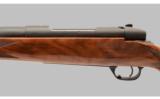 Weatherby Mark V Sporter .257 Wby Mag - 6 of 9
