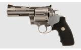 Colt Anaconda .44 Magnum - 4 of 4