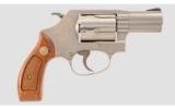 Smith & Wesson 60-14 .357 Magnum - 1 of 4