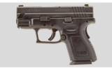 Springfield Armory XD-40 Sub Compact .40 S&W - 4 of 4