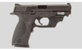 Smith & Wesson M&P40 .40S&W - 1 of 4