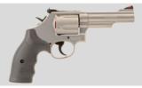 Smith & Wesson 69 .44 Magnum - 1 of 4