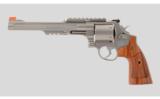 Smith & Wesson 629-8 Performance Center .44 Magnum - 4 of 4