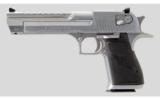 IWI Desert Eagle .44 Magnum - 4 of 4
