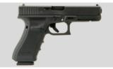 Glock 22 Gen4 .40 S&W - 1 of 4