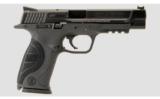 Smith & Wesson M&P 9 Pro Series 9mm - 1 of 4