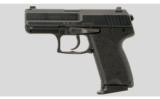 Heckler & Koch USP Compact .40 S&W - 4 of 4