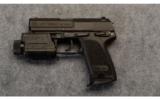 H&K ~ USP Compact ~ .40 SW - 2 of 2