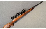 Weatherby ~ Mark V Deluxe Left-Hand ~ .340 Weatherby Magnum - 1 of 9